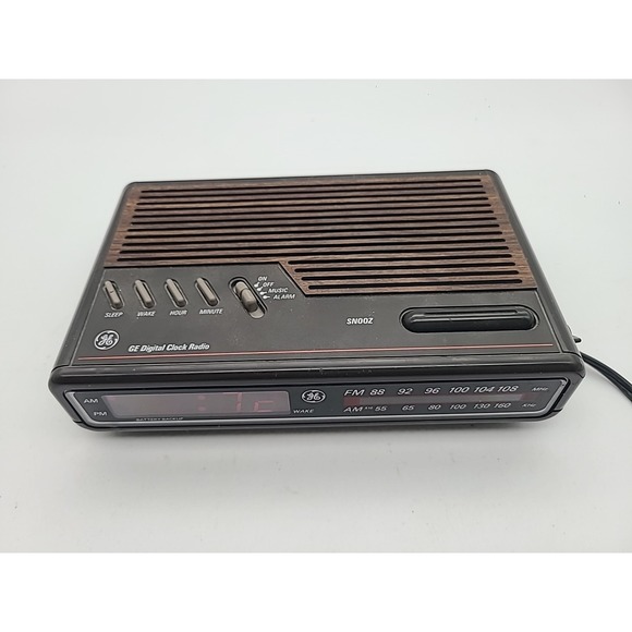 Other - Vintage GE 7-4612B Digital Alarm Clock Radio General Electric Tested Works